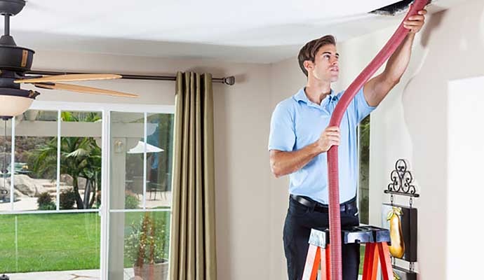 Duct cleaning service for new home