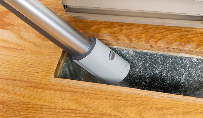 Vacuum vent cleaning